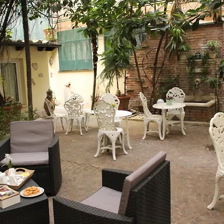 Domus Dea B&B